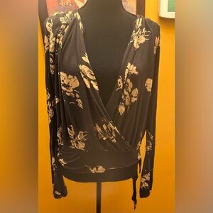 Free People Grey Floral Faux Wrap Floral Top Size Large